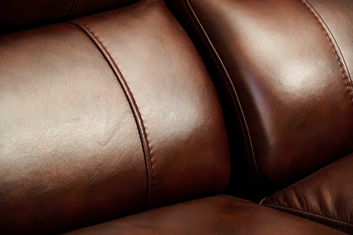 Profesjonalne czyszczenie tapicerki skórzanej v Lublinie